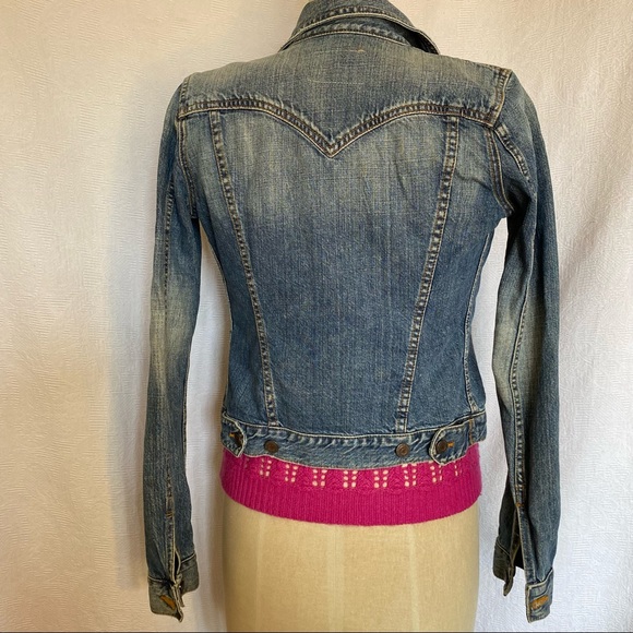 Earl XS denim jean jacket. Stonewashed Trucker style. EUC - Picture 6 of 6